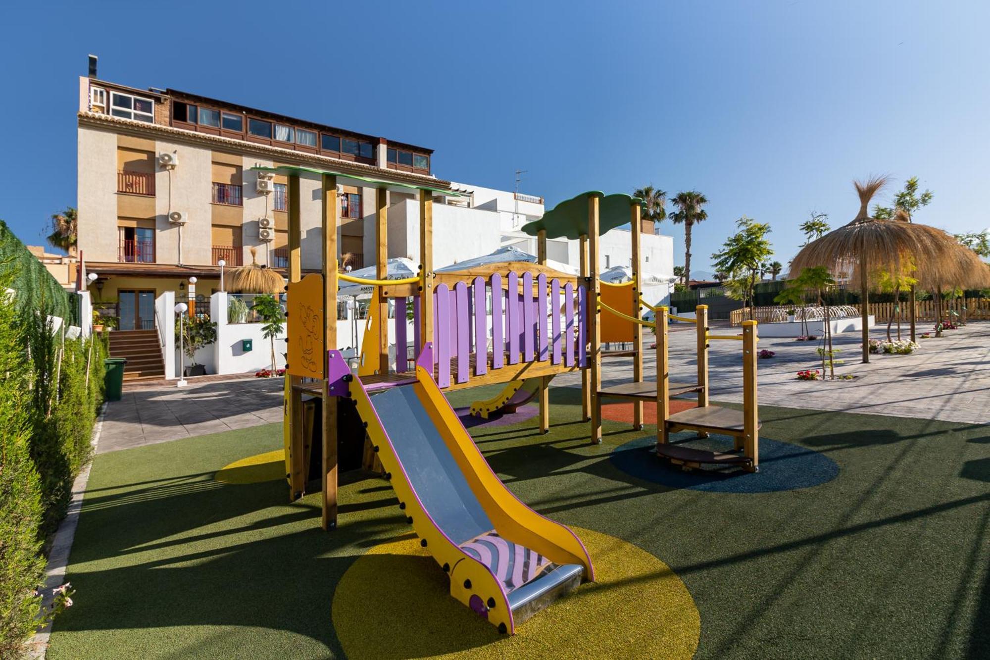 Salobreña Apartamentos Avenida Tropical By Bossh! Apartments מראה חיצוני תמונה